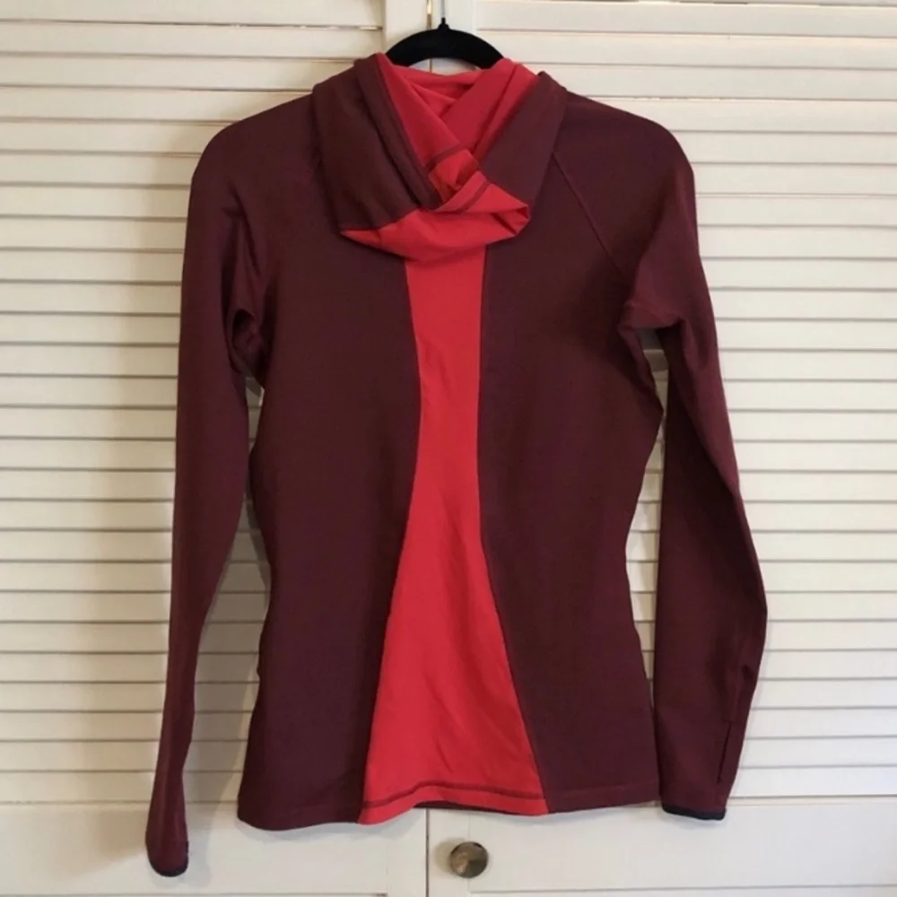 Nike Pro Hoodie